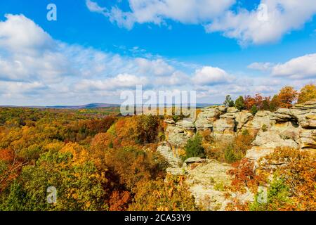 View of Camel Rock and forest, Garden of the Gods Recreation Area, Shawnee National Forest, Illinois, USA Stock Photo