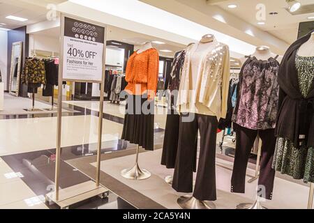 Boca Raton Florida,Boca Center,centre,mall,shopping shopper shoppers shop  shops market markets marketplace buying selling,retail store stores  business Stock Photo - Alamy