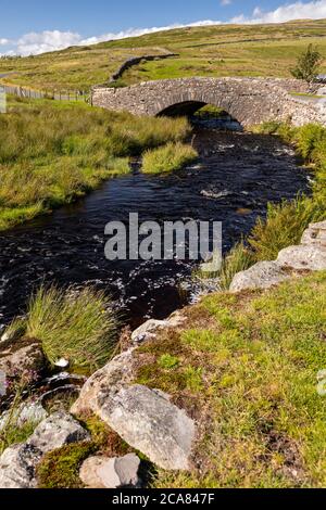Old stone bridge at Eskdale in the Lake District, Cumbria, England Stock Photo