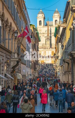 Via dei Condotti, Piazza di Spagna, Spanish Steps, Scalinata di Trinita dei Monti (Trinita dei Monti Church), Rome, Lazio, Italy, Europe Stock Photo