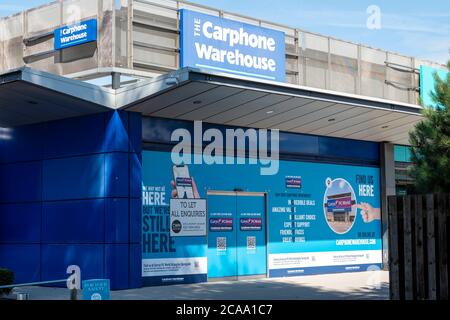 The carphone warehouse logo seen at one of their branches.Tech retailer Dixons Carphone is to cut 800 jobs as it changes the way its stores are managed. The company, which owns Currys PC World, has already started to consult with the affected staff, as it begins to remove roles from its stores. Retail managers, assistant managers and team leader roles will be cut at the company, while new sales manager, customer experience and operational excellence manager positions will be created. Stock Photo