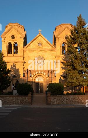 The Cathedral Basilica of Saint Francis of Assisi in downtown Santa Fe, New Mexico Stock Photo