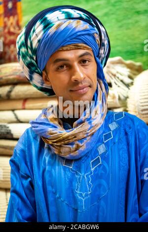 Moroccan rug Coop is run by a Berber family in Tinerhir Stock Photo