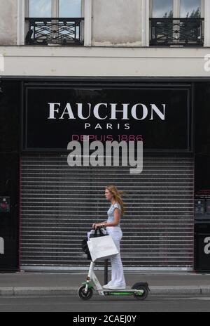 *** STRICTLY NO SALES TO FRENCH MEDIA OR PUBLISHERS - RIGHTS RESERVED ***August 03, 2020 - Paris, France: The front of the Fauchon store on Place de la Madeleine, a famous French caterer that shut down in June following the coronavirus lockdown. The caterer said it went out of business because of the cumulative effects of the Yellow Vest movement in 2018, the strike against pension reform in 2019, and the Covid-19 pandemic in 2020. Facade de la boutique Fauchon place de la Madeleine, qui a ferme suite a la crise du covid-19. Stock Photo