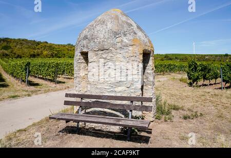 29 July 2020, Rhineland-Palatinate, Bockenheim an der Weinstraße: A trullo, also known as a round house, stands in the vineyards between the villages of Wachenheim and Bockenheim an der Weinstraße. (to dpa 'Trullo shines in the vineyard') Photo: Uwe Anspach/dpa Stock Photo
