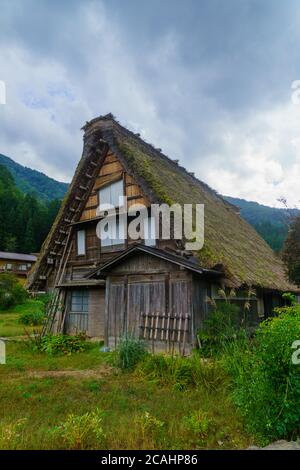 Traditional gassho-zukuri farmhouse, in Ogimachi village, Shirakawa-go, Ono, Japan Stock Photo