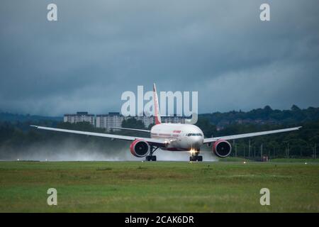 Glasgow, Scotland, UK. 7th Aug, 2020. Pictured: Air India Flight AI1133 from Mumbai which landed at Glasgow International Airport transporting a film crew and cast is seen returning today back to Mumbai. The plane is a Boeing 777-237(LR) aircraft. The film crew who landed last night are to be quarantined for 14 days before starting filming in Ayrshire later this month with Bollywood blockbuster, Bell Bottom, where it's reported the 80s' thriller revolves around a plane hijacking. Credit: Colin Fisher/Ģ����ý Live News Stock Photo
