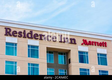 Residence Inn Marriott sign on the long stay hotel building - San Jose, California, USA - 2020 Stock Photo