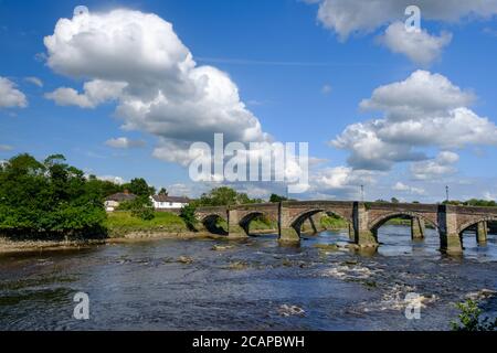 The Old Penwortham Bridge over the River Ribble at Preston in Lancashire, UK. Stock Photo