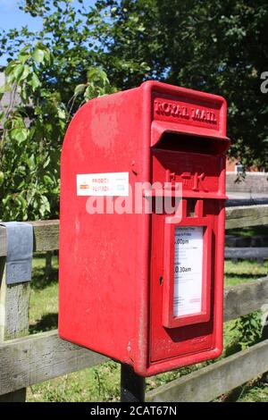 Royal Mail Priority postbox for posting Coronavirus test kits. The E2R ...