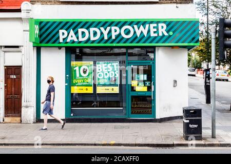 Paddy Power betting office in Green Lanes, Harringay, North London, UK Stock Photo
