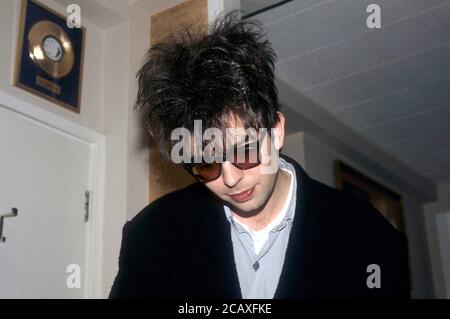 Ian McCulloch of Echo & the Bunnymen during an interview with WEA Records. London, May 28, 1987 | usage worldwide Stock Photo