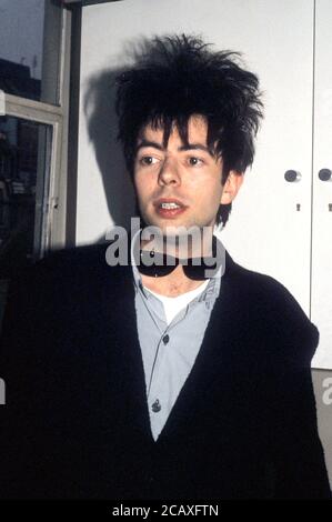 Ian McCulloch of Echo & the Bunnymen during an interview with WEA Records. London, May 28, 1987 | usage worldwide Stock Photo