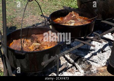 cowboy cooking equipment open fire