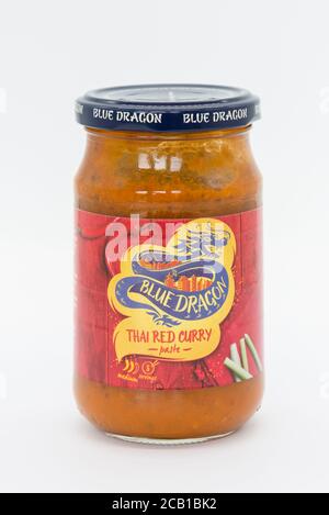 Irvine, Scotland, UK - August 08, 2020: Blue Dragon branded Thai Red Curry Paste in recyclable glass jar. Stock Photo
