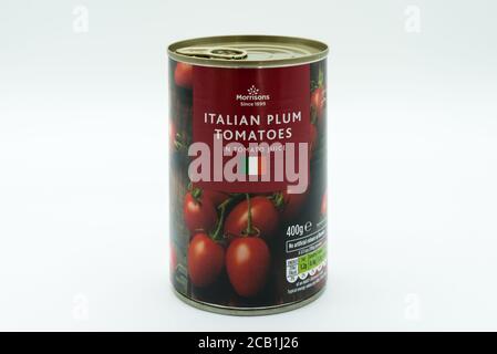 Irvine, Scotland, UK - March 08, 2020: Morrisons Italian Plum Tomatoes in recyclable tin can and ring pull lid. Italian flag displayed on front of lab Stock Photo