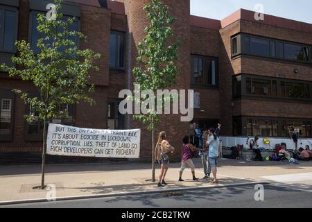 High Wycombe, UK. 10th August, 2020. Environmental activists from anti-HS2 direct action group HS2 Rebellion show support to those, predominantly teenage, attending a hearing at High Wycombe Magistrates’ Court after having been arrested under the Trade Union and Labour Relations Act whilst standing on a bridge on a public footpath in Denham Country Park. Credit: Mark Kerrison/Alamy Live News Stock Photo