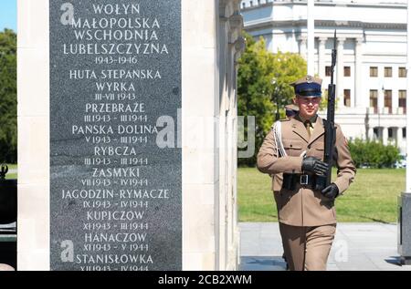 Warsaw Poland Polish Army guard marches at the Tomb of the Unknown Soldier in Pilsudski Square summer 2020 Stock Photo