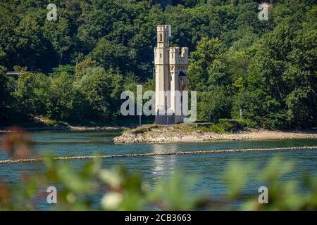 The Mouse Tower (Mäuseturm), stone tower on a small island in the Rhine, outside Bingen am Rhein, Germany Stock Photo