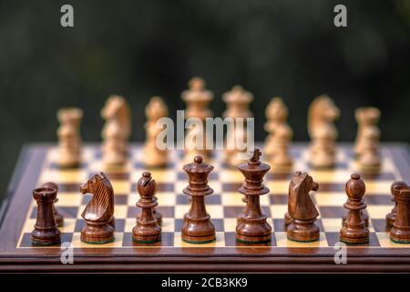 Chess game out of olive wood with drawer, including figures