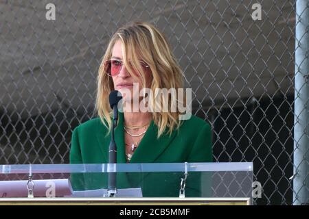 LOS ANGELES - MAR 29:  Julia Roberts at the Rita Wilson Star Ceremony on the Hollywood Walk of Fame on March 29, 2019 in Los Angeles, CA Stock Photo