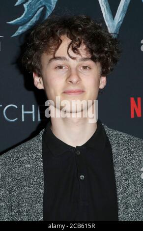 LOS ANGELES - DEC 1: Wyatt Oleff at the Spider-Man: Into the Spider