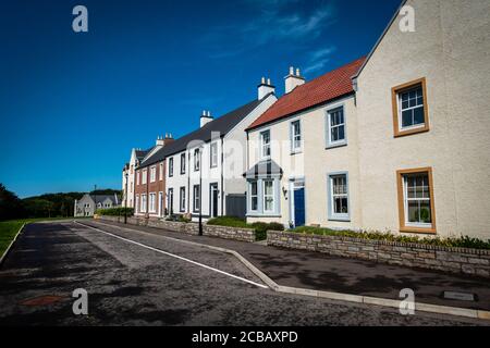 The new housing development of Castlewell in the town of Ellon lying on the River Ythan in Aberdeenshire, Scotland, UK Stock Photo