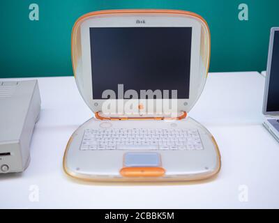 TERRASSA, SPAIN-AUGUST 9, 2020: 1999 original Apple iBook G3 ('Clamshell') laptop computer in the National Museum of Science and Technology of Catalon Stock Photo