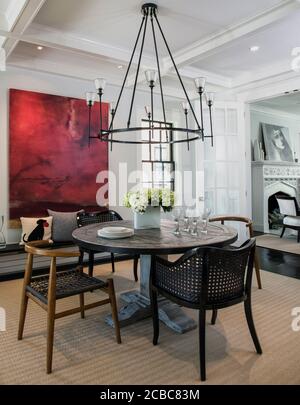 Open Floor Plan: Large Round Dining room Towards Kitchen Stock Photo