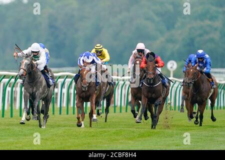Ryan Tate riding Alpinista (left) wins The British Stallion Studs EBF Upavon Fillies' Stakes at Salisbury Racecourse on August 13, 2020 in Salisbury, England. Owners are allowed to attend if they have a runner at the meeting otherwise Racing remains behind closed doors to the public due to the Coronavirus pandemic. (Photo by Alan Crowhurst/Getty Images) at Salisbury Racecourse, Wiltshire. Stock Photo