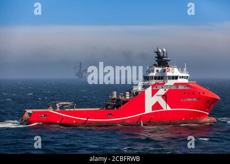 NORTH SEA UK SECTOR - 2015 MAY 11. Anchor handler vessel KL Sandefjord side view during an offshore job in the North Sea Stock Photo