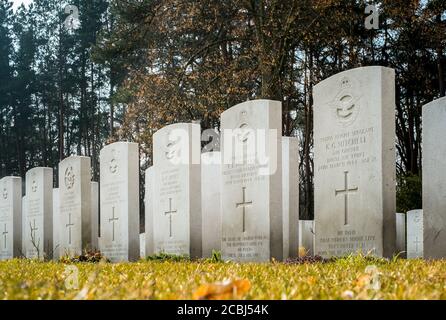 Berlin, Germany 1939 -1945 Commonwealth War Graves Commission Cemetery - Royal Air Force soldier Stock Photo