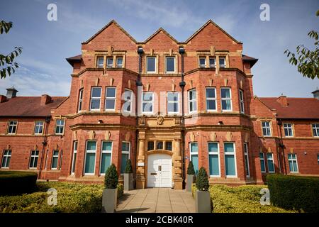 De Vere Cheadle House in Stockport a beautiful Victorian hotel former Cheadle Royal Hospital - Priory Cheadle Royal,  a psychiatric hospital  Grade II Stock Photo