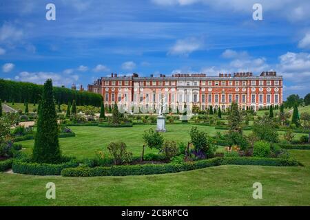 England, Richmond upon Thames. Hampton Court Palace seen from King William 3rd’s restored Privy or Private Garden. Stock Photo