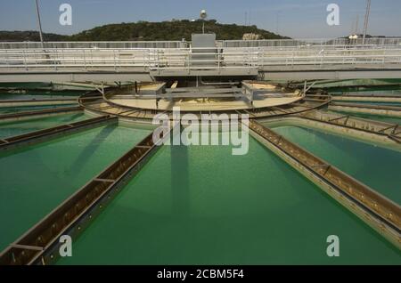 Austin, Texas USA, March 2005: Construction and expansion of the Ulrich Water Treatment Plant for the City of Austin showing existing treatment ponds where impurities are filtered and taken out of the raw water. ©Bob Daemmrich Stock Photo