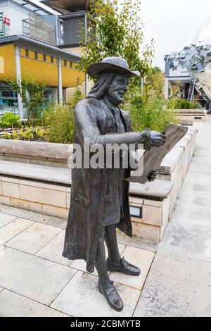 Life size bronze statue of Quaker William Penn, by sculptor thomas Holocener. Millenium Square, Bristol England. July 2020 Stock Photo