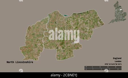 Shape of North Lincolnshire, unitary authority of England, with its capital isolated on solid background. Distance scale, region preview and labels. S Stock Photo