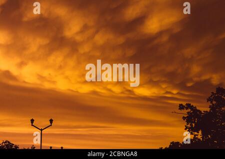 Mammatus Clouds, Apocalyptic sky in Mexico Stock Photo