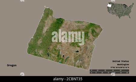 Shape of Oregon, state of Mainland United States, with its capital isolated on solid background. Distance scale, region preview and labels. Satellite Stock Photo