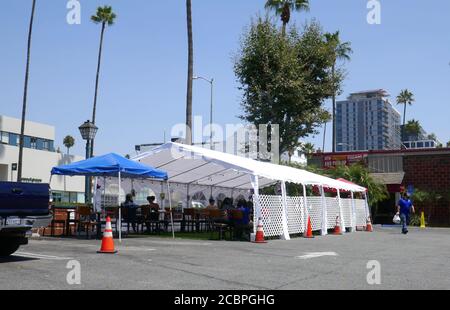 Los Angeles, California, USA 14th August 2020 A general view of atmosphere of Denny's restaurant outdoor dining on Sunset Blvd on August 14, 2020 in Los Angeles, California, USA. Photo by Barry King/Alamy Live News Stock Photo