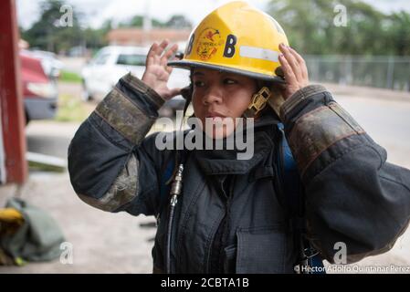 Coatepec, Veracruz, México. 15th Aug, 2020. A group of volunteer fireginghters are making his training exercises for rescue and to remove posible injures persons. This gropu of volnteers work in moore tnah 10 communities and they are the responsables to do the rescue and movilizations of COVID-19 patients. Credit: Hector Adolfo Quintanar Perez/ZUMA Wire/Alamy Live News Stock Photo