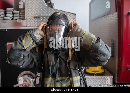 Coatepec, Veracruz, México. 15th Aug, 2020. A group of volunteer fireginghters are making his training exercises for rescue and to remove posible injures persons. This gropu of volnteers work in moore tnah 10 communities and they are the responsables to do the rescue and movilizations of COVID-19 patients. Credit: Hector Adolfo Quintanar Perez/ZUMA Wire/Alamy Live News Stock Photo