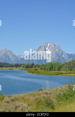 Beautiful Jackson Lake below the Teton Mountains in the Grand Teton National Park, Wyoming Stock Photo