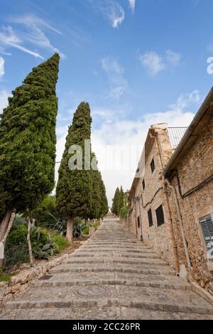 Spain, Mallorca, Carrer Calvari to church El Calvario in Polenca Stock Photo