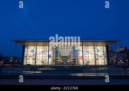 Germany, Berlin, View of Paul Loebe House at night Stock Photo