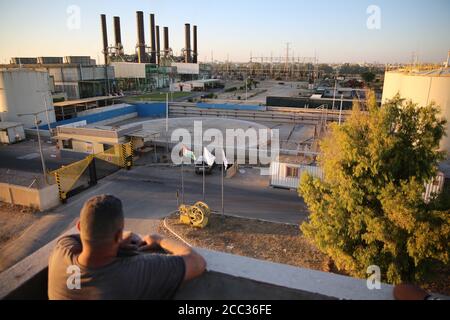 Middle Of The Gaza Strip, The Gaza Strip, Palestine. 17th Aug, 2020. Gaza power plant in the middle of the Gaza Strip, the power plant will stop operating due to lack of fuel as a result of the Israeli closure of Karm Abu Salem crossing, escalation between Gaza and Israel breakout science few days. Credit: Hassan Jedi/Quds Net News/ZUMA Wire/Alamy Live News Stock Photo