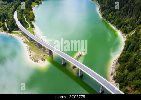 Aerial view of Bridge over Sylvenstein Lake Stock Photo