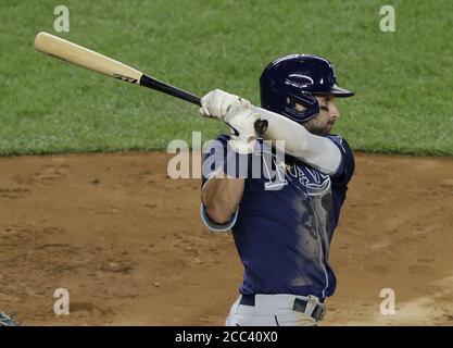 Kevin Kiermaier honored as 2020 Dreammaker of the Year Tampa Bay