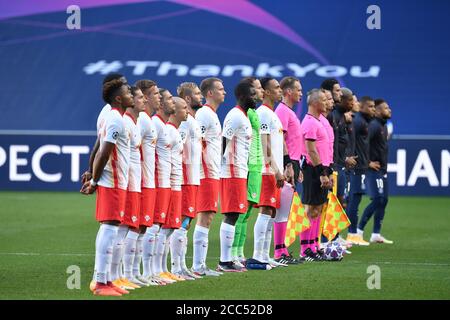 Lisbon, Lissabon, Portugal, 18th August 2020.  Team photo before the match in  the semifinal match UEFA Champions League, final tournament RB LEIPZIG - PARIS SG 0-3 in season 2019/2020,  Photographer: © Peter Schatz / Alamy Live News / Frank Hoermann/ SVEN SIMON/ Pool   - UEFA REGULATIONS PROHIBIT ANY USE OF PHOTOGRAPHS as IMAGE SEQUENCES and/or QUASI-VIDEO -  National and international News-Agencies OUT Editorial Use ONLY Stock Photo