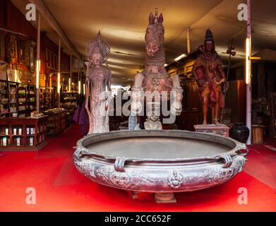 COCHIN, INDIA - MARCH 14, 2012: Souvenir shop at the market street in Fort Kochi in Cochin city, India Stock Photo